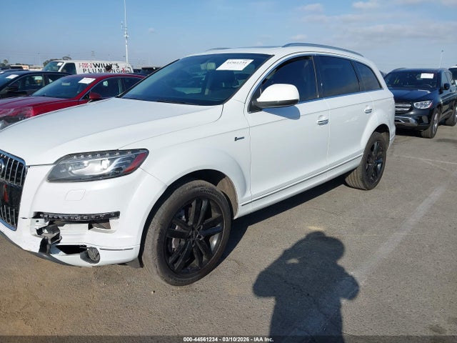 44561234 :رقم المزاد ، WA1LGAFEXFD005347 vin ، 2015 Audi Q7 3.0t Premium مزاد بيع