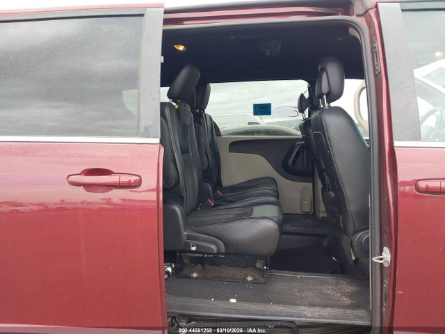 2C4RDGCG9KR631478 Dodge Grand Caravan Sxt
