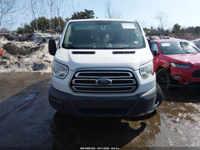1FTNR1ZM2FKB02310 Ford Transit-250