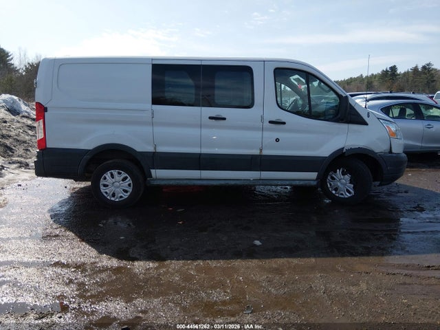1FTNR1ZM2FKB02310 Ford Transit-250