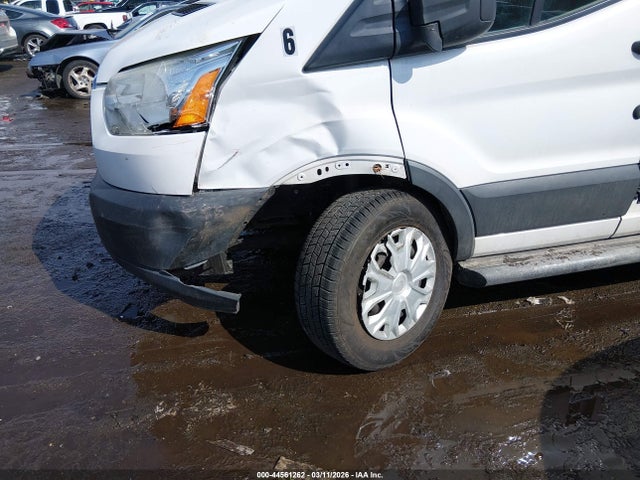1FTNR1ZM2FKB02310 Ford Transit-250