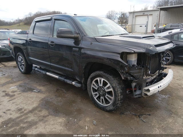 Продажа на аукционе авто 2019 Toyota Tundra Sr5 5.7l V8, vin: 5TFDW5F13KX807085, номер лота: 44561293