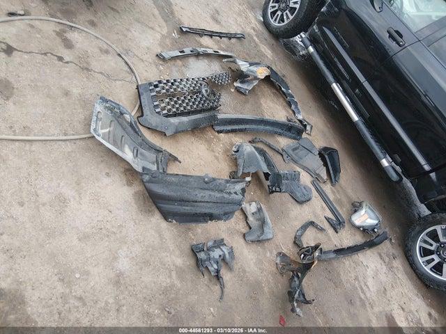 Продаж на аукціоні авто 2019 Toyota Tundra Sr5 5.7l V8, vin: 5TFDW5F13KX807085, номер лоту: 44561293