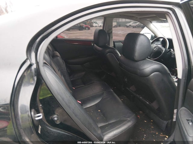 2004 Lexus Es 330 მანქანა იყიდება აუქციონზე, vin: JTHBA30G945040041, აუქციონის ნომერი: 44561304