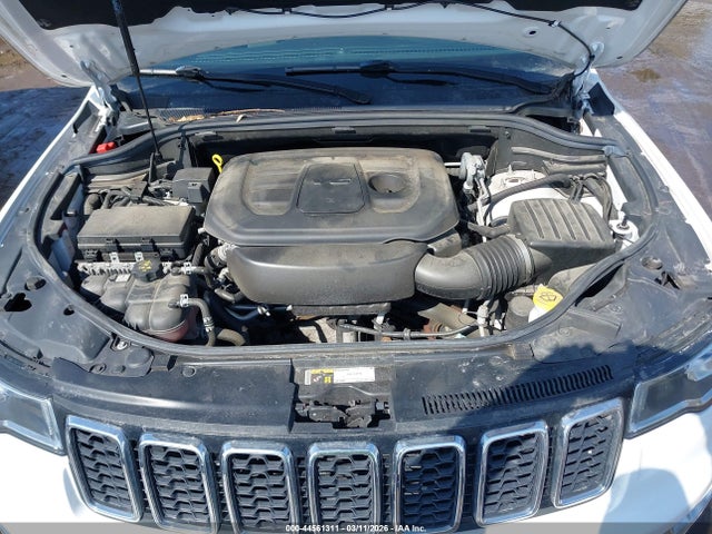 2019 Jeep Grand Cherokee Laredo 4x4 მანქანა იყიდება აუქციონზე, vin: 1C4RJFAGXKC667761, აუქციონის ნომერი: 44561311