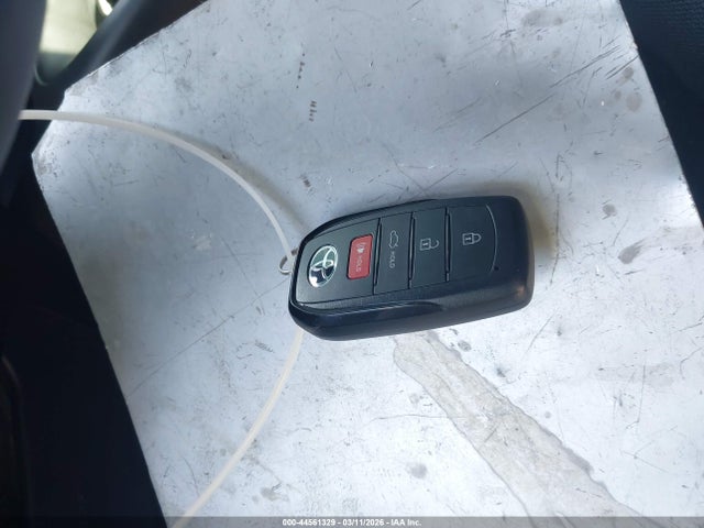 JTDBCMFE2SJ045917 Toyota Corolla Hybrid Se