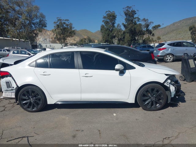 JTDBCMFE2SJ045917 Toyota Corolla Hybrid Se