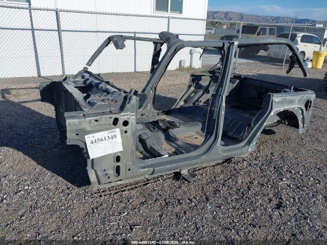 1C4JJXSJ2NW121455 Jeep Wrangler Unlimited Rubicon 392 4x4