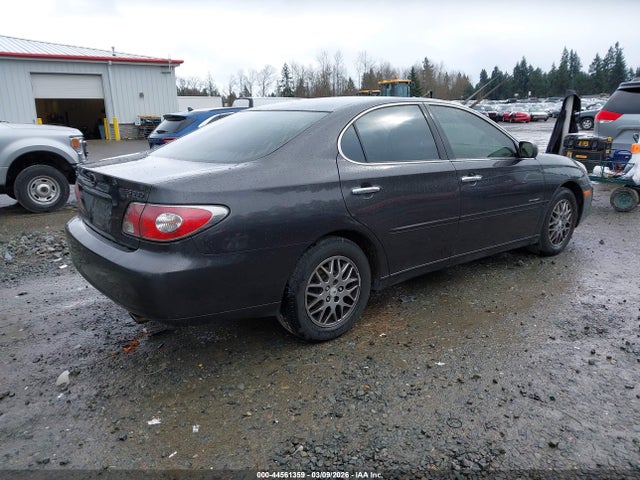 2004 Lexus Es 330 მანქანა იყიდება აუქციონზე, vin: JTHBA30G745048638, აუქციონის ნომერი: 44561359
