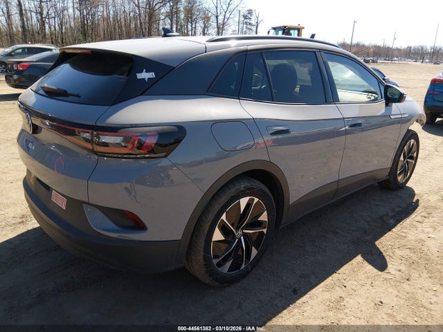 2021 VOLKSWAGEN ID.4 WVGTMPE22MP028038 Photo 3