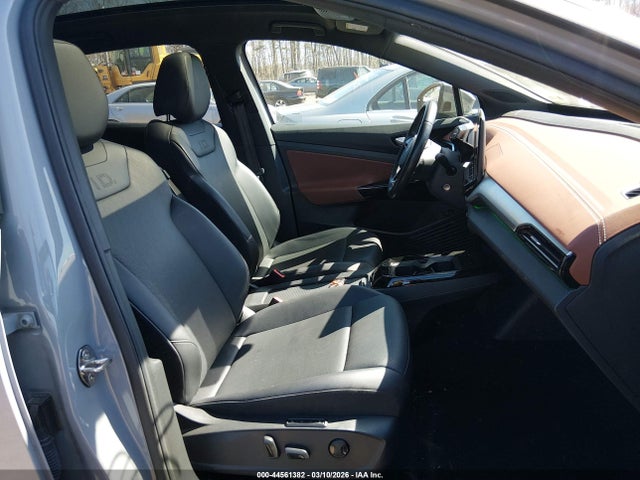 2021 VOLKSWAGEN ID.4 WVGTMPE22MP028038 Photo 4