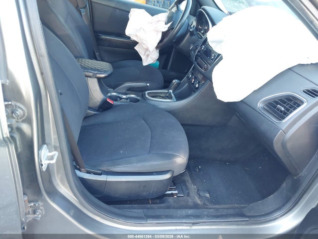 2012 CHRYSLER 200 1C3CCBAB3CN292108 Photo 4