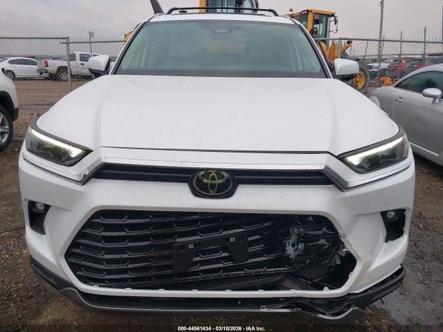 Toyota Grand Highlander Platinum 2026 5TDAAAB53TS127066 Image 12