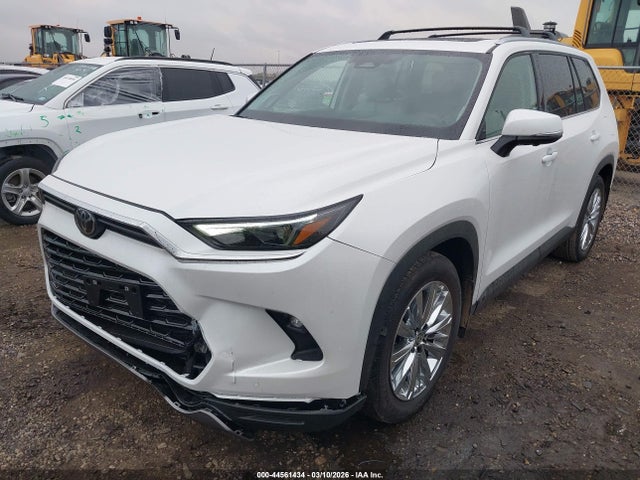 Toyota Grand Highlander Platinum 2026 5TDAAAB53TS127066 Image 2