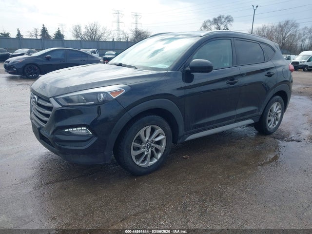 KM8J3CA46JU696898 Hyundai TUCSON SEL