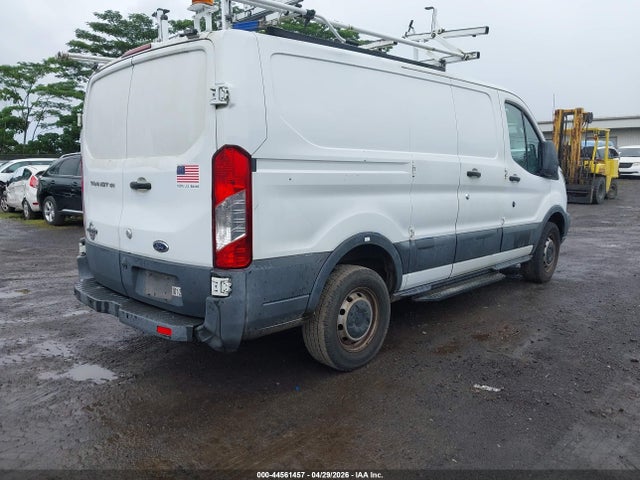 1FTNE1ZVXFKB13513 Ford Transit-150