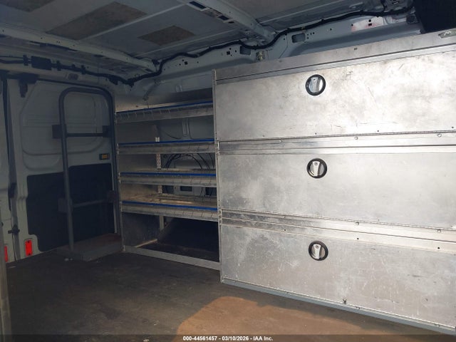 1FTNE1ZVXFKB13513 Ford Transit-150