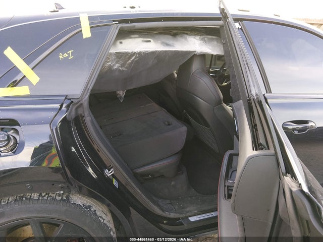 44561460 :رقم المزاد ، WU1ARBF18LD025072 vin ، 2020 Audi Rs Q8 Tfsi Quattro Tiptronic مزاد بيع