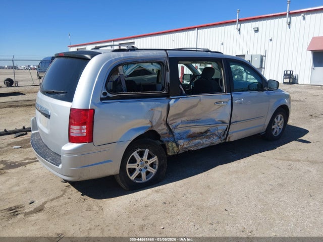 44561468 :رقم المزاد ، 2A8HR54P88R610896 vin ، 2008 Chrysler Town & Country Touring مزاد بيع
