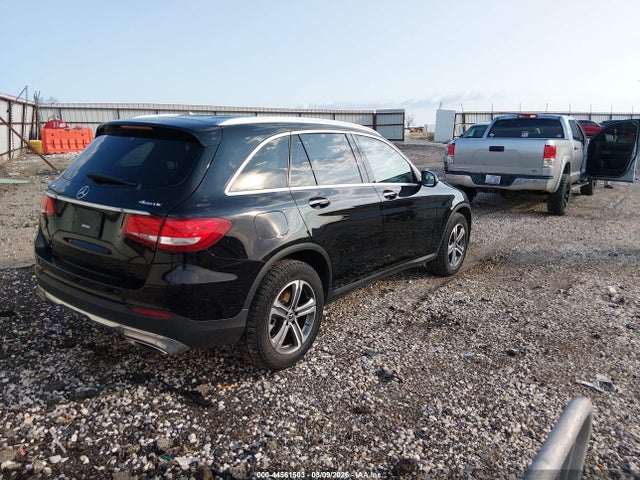 WDC0G4KB3KF575009 Mercedes-Benz Glc 300 4matic