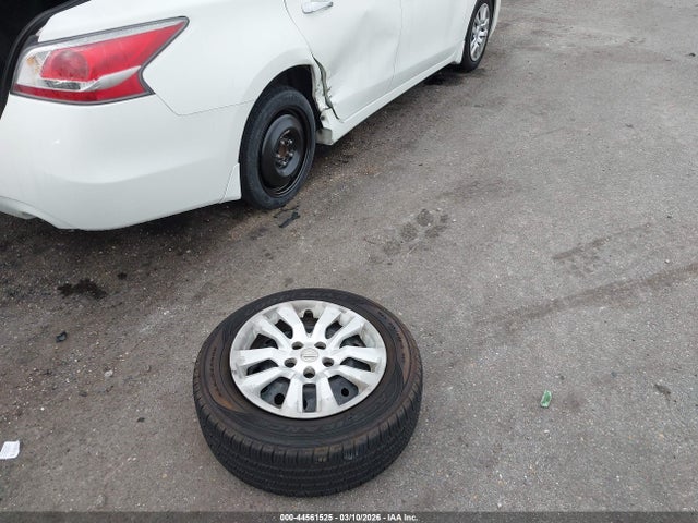 1N4AL3AP3FN389064 Nissan Altima 2.5 S