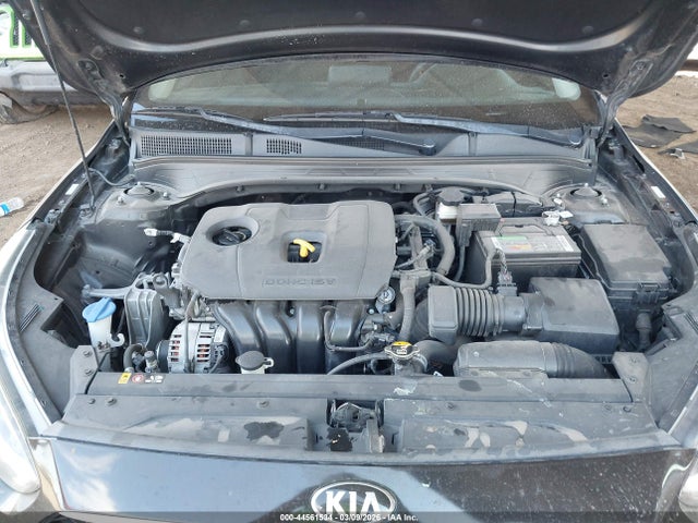 3KPF24AD5KE082105 KIA Forte Lxs
