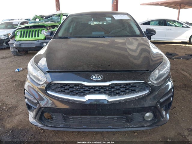 3KPF24AD5KE082105 KIA Forte Lxs
