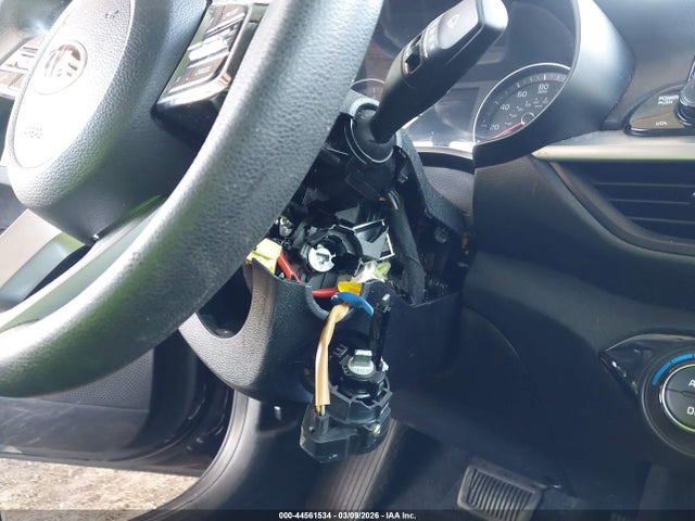 3KPF24AD5KE082105 KIA Forte Lxs
