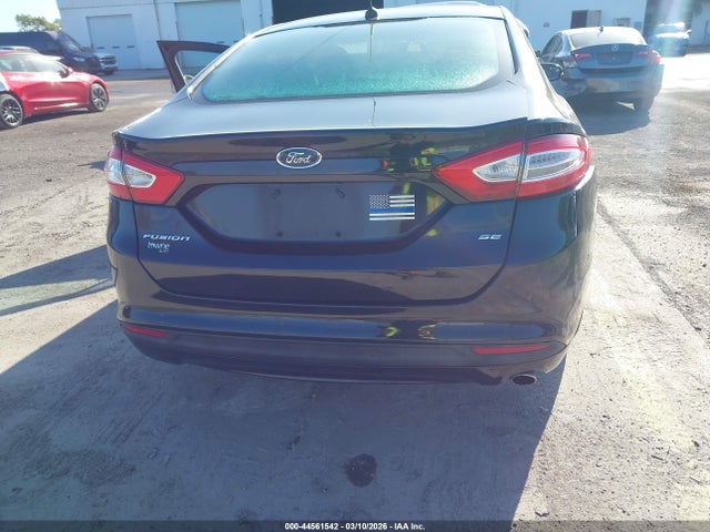 Продаж на аукціоні авто 2014 Ford Fusion Se, vin: 1FA6P0H70E5385471, номер лоту: 44561542