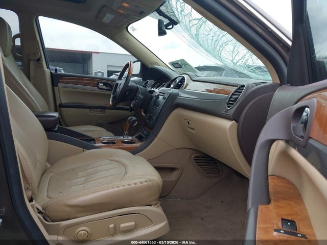 44561553 :رقم المزاد ، 5GAKRCED9BJ251819 vin ، 2011 Buick Enclave 2xl مزاد بيع