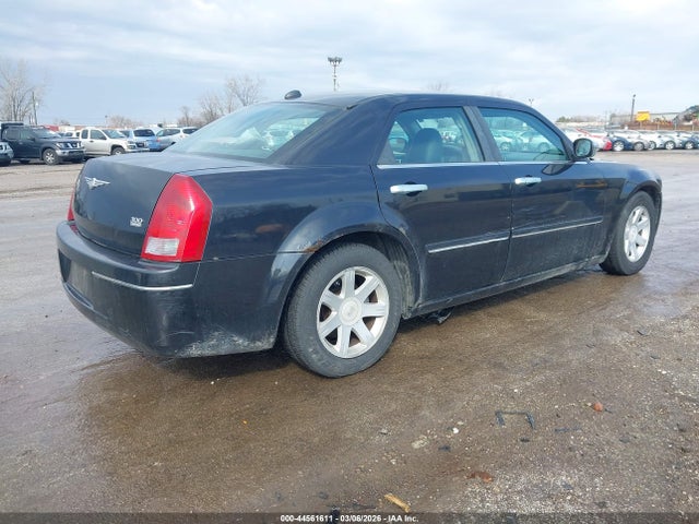 2005 Chrysler 300 Touring მანქანა იყიდება აუქციონზე, vin: 2C3AA53G05H588481, აუქციონის ნომერი: 44561611