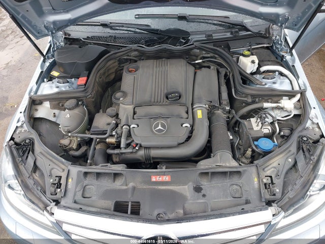2013 MERCEDES-BENZ C 250 WDDGF4HB5DR294920 Photo 9