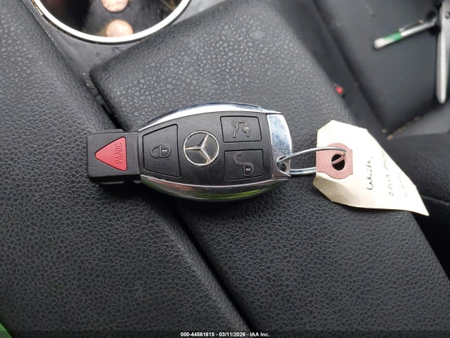 2013 MERCEDES-BENZ C 250 WDDGF4HB5DR294920 Photo 10