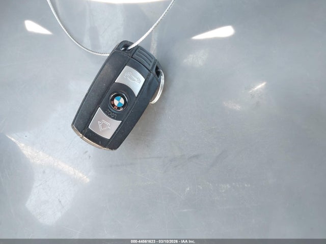 WBAVM1C5XFVZ94382 BMW X1 Sdrive28i