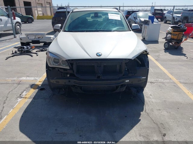 WBAVM1C5XFVZ94382 BMW X1 Sdrive28i