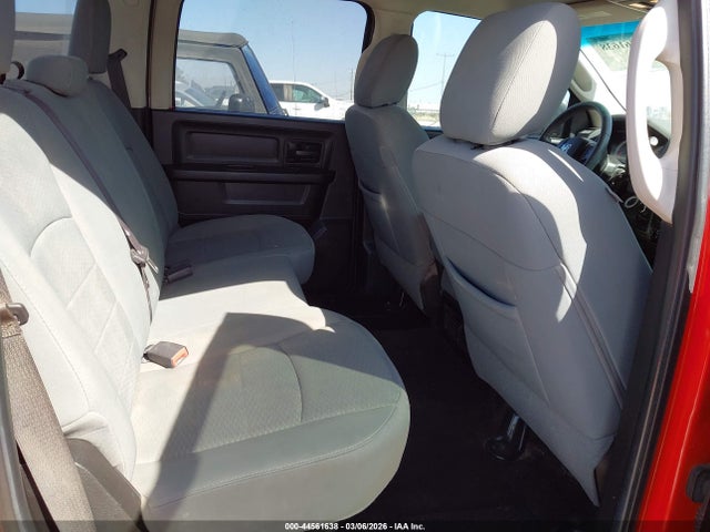 44561638 :رقم المزاد ، 1C6RR7KT4DS724868 vin ، 2013 Ram 1500 Tradesman مزاد بيع