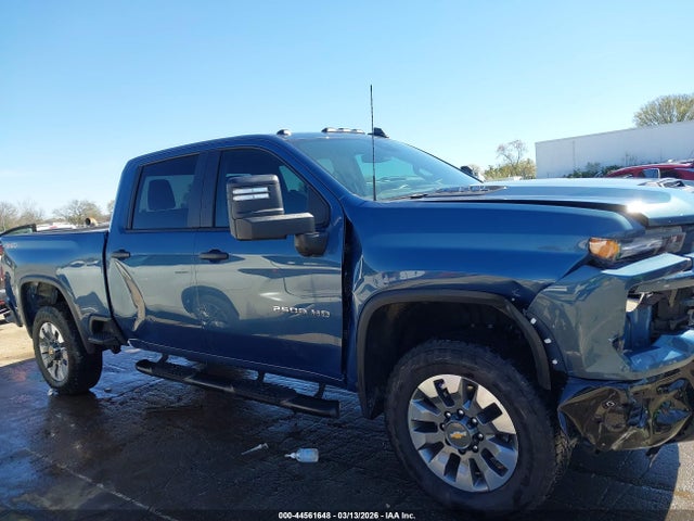 44561648 :رقم المزاد ، 2GC4KME79S1214209 vin ، 2025 Chevrolet Silverado 2500hd 4wd  Standard Bed Custom مزاد بيع