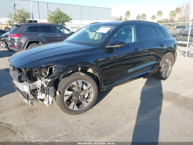 Aukcja sprzedaży 2022 Audi E-tron Premium Quattro, vin: WA1AAAGE5NB026401, numer aukcji: 44561656