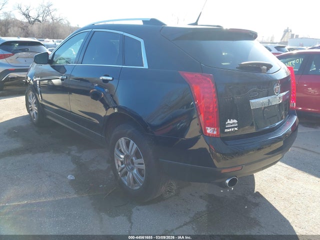 2011 CADILLAC SRX 3GYFNAEY1BS558560 Photo 2