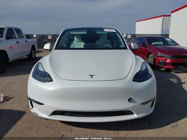 7SAYGDEE9RA267064 Tesla Model Y Long Range Dual Motor All-wheel Drive