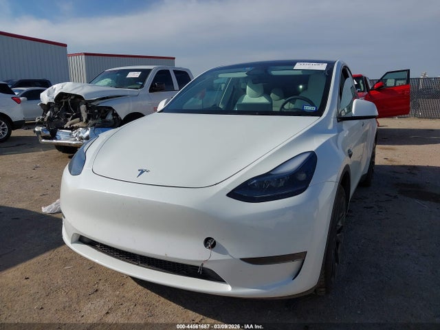 7SAYGDEE9RA267064 Tesla Model Y Long Range Dual Motor All-wheel Drive