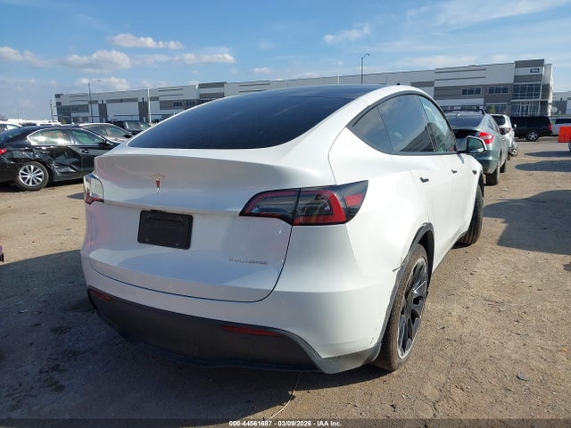 7SAYGDEE9RA267064 Tesla Model Y Long Range Dual Motor All-wheel Drive