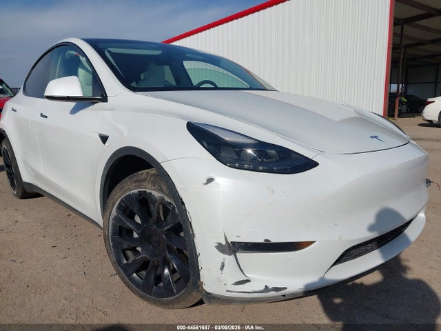 7SAYGDEE9RA267064 Tesla Model Y Long Range Dual Motor All-wheel Drive