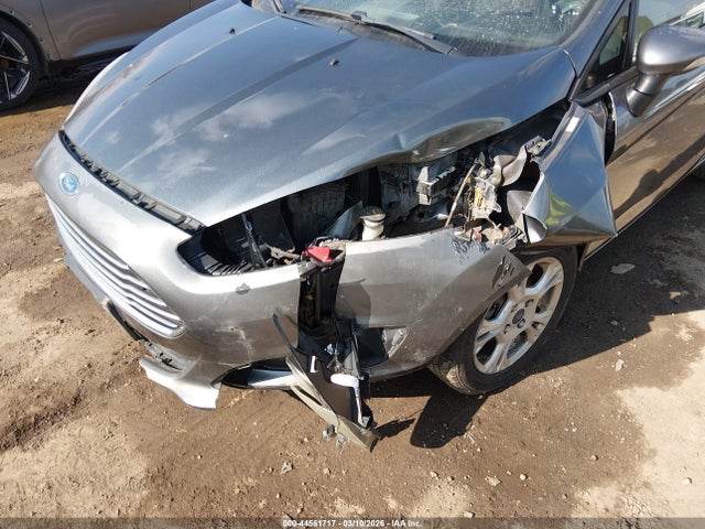 2014 Ford Fiesta Se მანქანა იყიდება აუქციონზე, vin: 3FADP4BJ4EM233965, აუქციონის ნომერი: 44561717