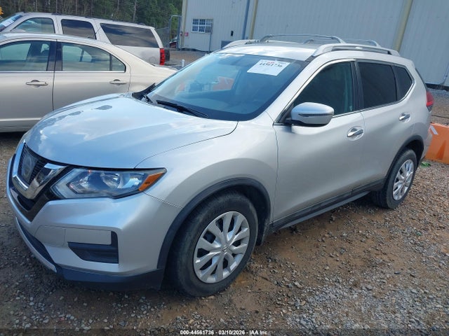 Nissan ROGUE S 2017 5N1AT2MT5HC834945 Image 2