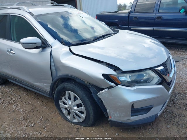 Nissan ROGUE S 2017 5N1AT2MT5HC834945 Image 6