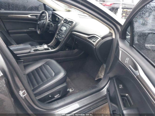 Ford FUSION SEL 2019 3FA6P0CD2KR182104 Image 5