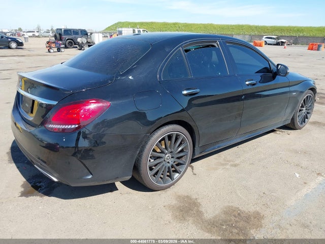 W1KWF8DBXMR629212 Mercedes-Benz C 300 Sedan