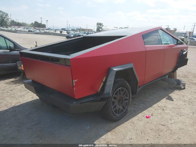 2024 TESLA CYBERTRUCK 7G2CEHED7RA005181 Photo 3