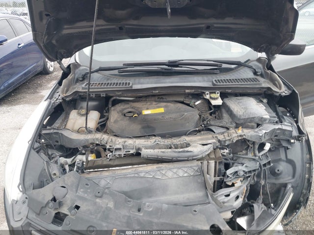 2015 Ford Escape Se მანქანა იყიდება აუქციონზე, vin: 1FMCU0GX1FUB05390, აუქციონის ნომერი: 44561811